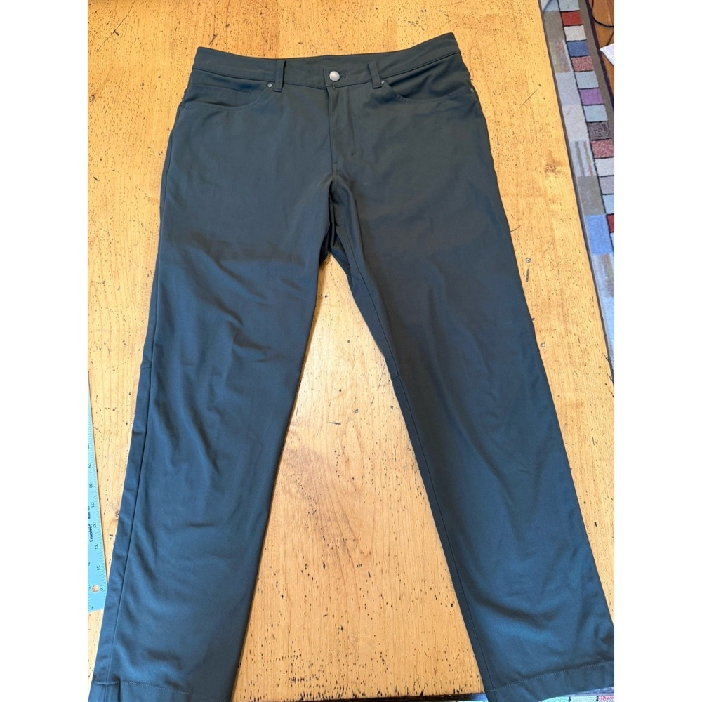 Lululemon Men's ABC Pant 32x29 Classic Dark‎ Green Performance Stretch Pants